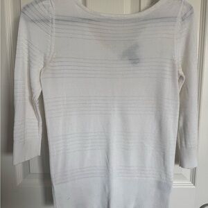 White House Black Market White Crew Neck Sweater with Ribbed Texture